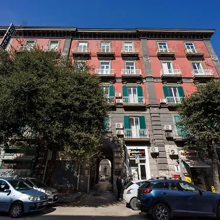Le Stanze Di *
